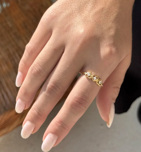 ANEL 3 CORAÇÕES DOURADO - comprar online