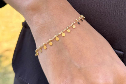 PULSEIRA MINI MEDALHAS DOURADO - comprar online