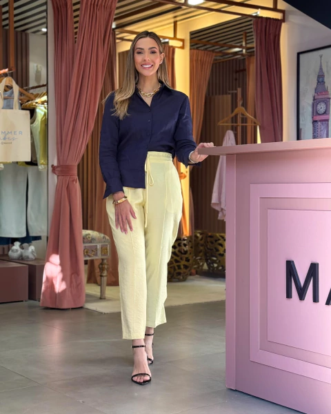 CALCA RETA EM VISCOSE SENSORIALE MANTEIGA CHEROY 1141022