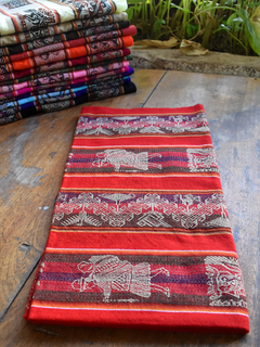 Aguayo inca - 2.30 x 1.15 (rojo)