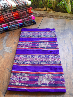 Aguayo inca - 2.30 x 1.15 (violeta oscuro)