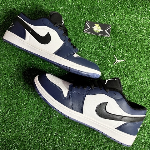 Air Jordan Low - Branco e Azul escuro