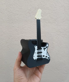 Mate Guitarra Eléctrica Personalizable con Nombre - Roma 3D