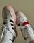 Adidas samba "Hello Kitty" en internet