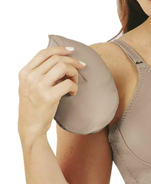 Prótese Mamária Pós Mastectomia TAMANHO M Para Sutiãs 44 e 46 COR Chocolate R3048E Yoga