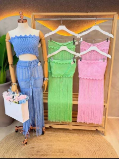 Conjunto de Poliéster Tipo Tricot com Franjas