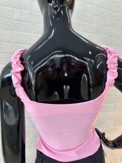 Blusa Suplex Regata com Babado na Alça Feminina na internet