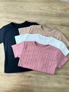 Blusa Canelada Manga Curta em Poliéster com Elastano - Baratão Confecções