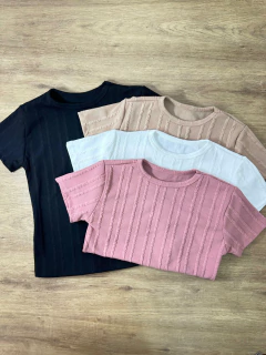 Blusa Canelada Manga Curta em Poliéster com Elastano - loja online