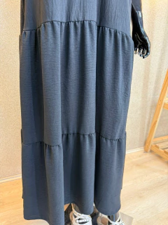 Vestido Longo em Viscose com Amarração no Pescoço e Abertura com Elástico nas Costas - loja online