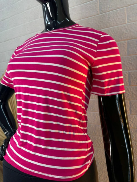 Blusa Listrada em Viscose com Elastano - Conforto e Estilo no Dia a Dia - comprar online