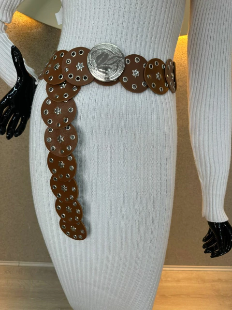 Cinto Boho Chic Feminino - Estilo Country com Detalhes Vazados