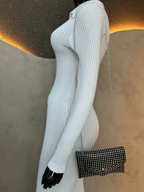 Bolsa Feminina de Ombro Preta com Corrente e Aplicações em Strass - Brilho, Estilo e Brinde Exclusivo! - comprar online