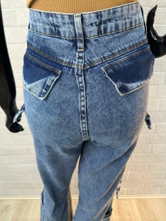 Calça Jeans Cargo Feminina - Estilo Urbano e Conforto - loja online
