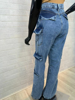 Calça Jeans Cargo Feminina - Estilo Urbano e Conforto - Baratão Confecções