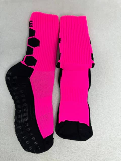 Imagem do Meia Feminina Training Antiderrapante - Segurança e Conforto nos Seus Treinos