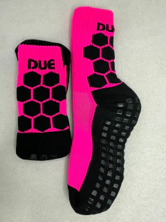 Meia Feminina Training Antiderrapante - Segurança e Conforto nos Seus Treinos