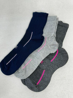 Kit 3 Pares de Meia Feminina com Reforço - Conforto e Resistência no Dia a Dia - comprar online