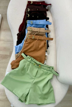 Short Alfaiataria com Cinto - Conforto e Elegância