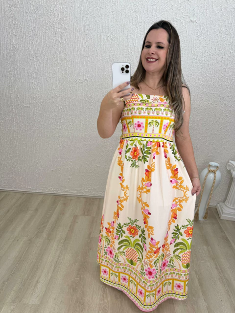 Vestido Longo Estampado em Poliéster com Bojo