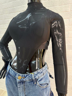 Body de Tule Preto Cavado - Sensualidade e Estilo