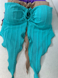 Cropped Frente Única em Poliéster com Elastano