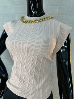 Blusa Canelada com Ombro Babado - Gola Alta