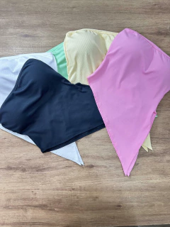 Blusa Canelada Tomara que Caia com Bojo - Assimétrica - comprar online