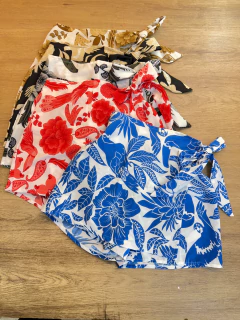 Imagem do Short Saia Feminino de Poliéster com Amarração Lateral - Estilo e Conforto em Uma Só Peça