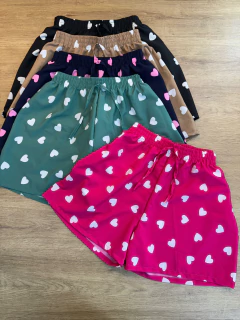 Short Feminino de Poliéster e Elastano - Estampa de Corações - Baratão Confecções