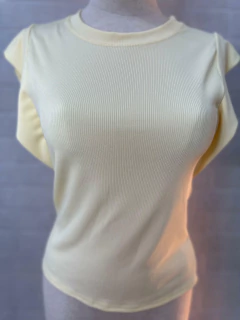 Blusa Feminina Canelada Manga Morcego - Conforto e Estilo em Uma Peça