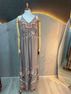 Vestido Longo de Viscose com Estampa Étnica e Floral - comprar online