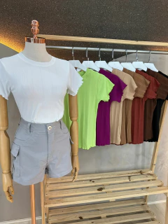 Blusa Canelada Feminina em Viscose com Elastano - Conforto e Estilo em uma só peça ? - loja online