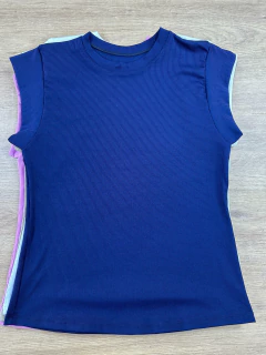 Blusa Canelada Sem Manga Feminina - Básica e Versátil - comprar online