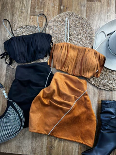 Conjunto Cropped e Saia em Camurça - Estilo Western/Boho ? - comprar online