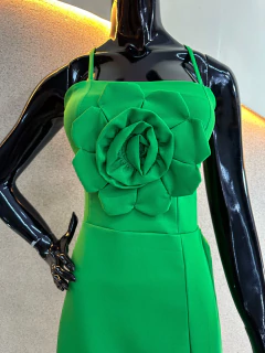 Vestido Midi em Alfaiataria com Detalhes Sofisticados - Baratão Confecções