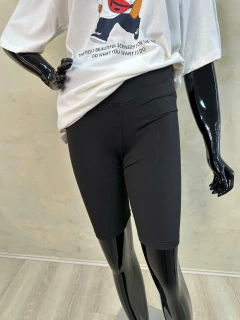 Shorts Femininos Fitness em Poliéster com Elastano - Versões Curto e Comprido - comprar online