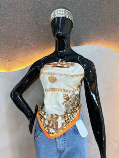 Lenço de Cetim Multiuso- Estilo e Modernidade na internet