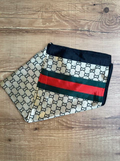 Lenço de Cetim Multiuso- Estilo e Modernidade