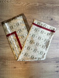 Lenço de Cetim Multiuso- Estilo e Modernidade - Baratão Confecções