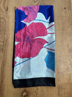 Lenço de Cetim Multiuso- Estilo e Modernidade - loja online