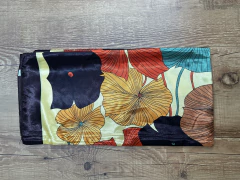 Lenço de Cetim Multiuso- Estilo e Modernidade - Baratão Confecções