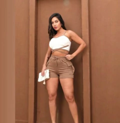 Conjunto Feminino Canelado de Cropped e Short - Conforto e Estilo Casual