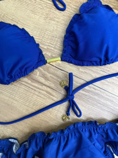 Biquíni Cortininha com Babados e Levanta Bumbum - Estilo e Charme para os Dias de Sol - loja online