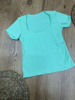 Blusa Canelada em Algodão com Elastano