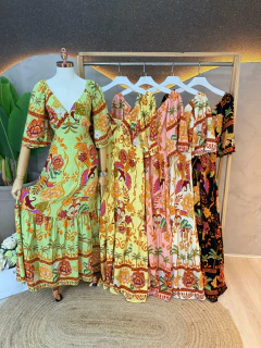 Vestido Longo Estampado em Poliéster com Elastano - comprar online