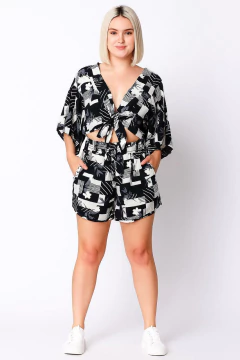 CONJUNTO FEMINO CROPPED E SHORT- MODERNIDADE EM UM CONJUNTO - comprar online