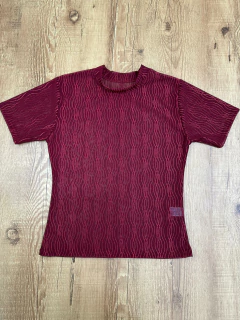 Blusa de Tule em Poliéster com Elastano na internet