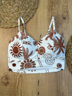 Cropped de Suplex com Alça Fina- Estilo e Conforto na internet