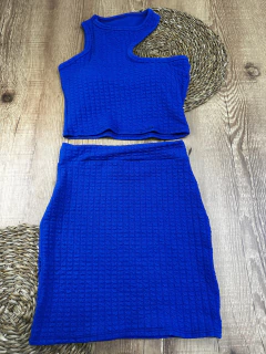 Conjunto Feminino em Poliéster com Elastano – Top Assimétrico e Saia Justa - Baratão Confecções